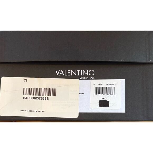 Valentino by Mario Valentino Alisha Logo Mid Top Sneakers NWT Size 6 1/2 - Picture 6 of 10